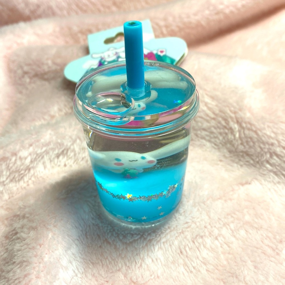 Cinnamaroll Slushie Cup Keychain!